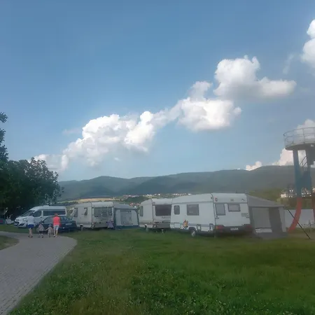 Campsite Cislo 9 *